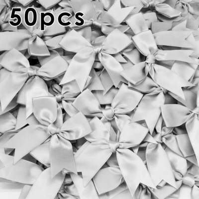 50gab. 85x85mm satīna lentes bantes Mezgls Amatniecības bantes rozā balts mazs puķu kaklasaite kāzu dekorācija bantīte DIY dzimšanas ballīte