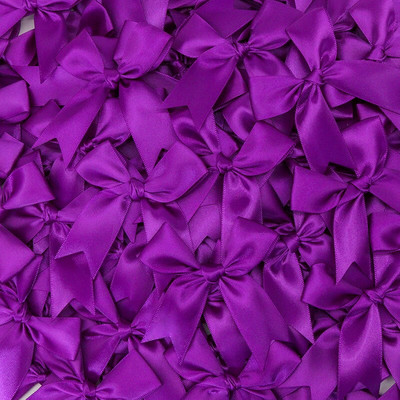 50gab. 85x85mm satīna lentes bantes Mezgls Amatniecības bantes rozā balts mazs puķu kaklasaite kāzu dekorācija bantīte DIY dzimšanas ballīte