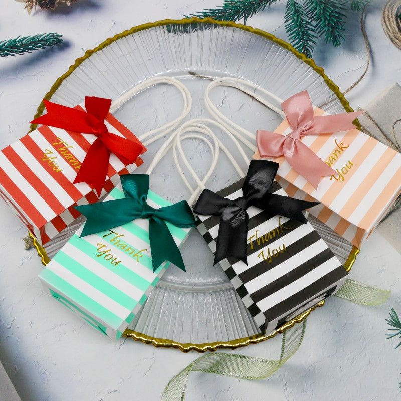 50gab. 85x85mm satīna lentes bantes Mezgls Amatniecības bantes rozā balts mazs puķu kaklasaite kāzu dekorācija bantīte DIY dzimšanas ballīte