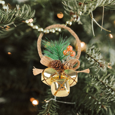 Abielusõrmuse ornament Jõulukellad Jõulukellade ripats Halloweeni sisekujunduseks Halloweeni sisekingitus Ornamendipall