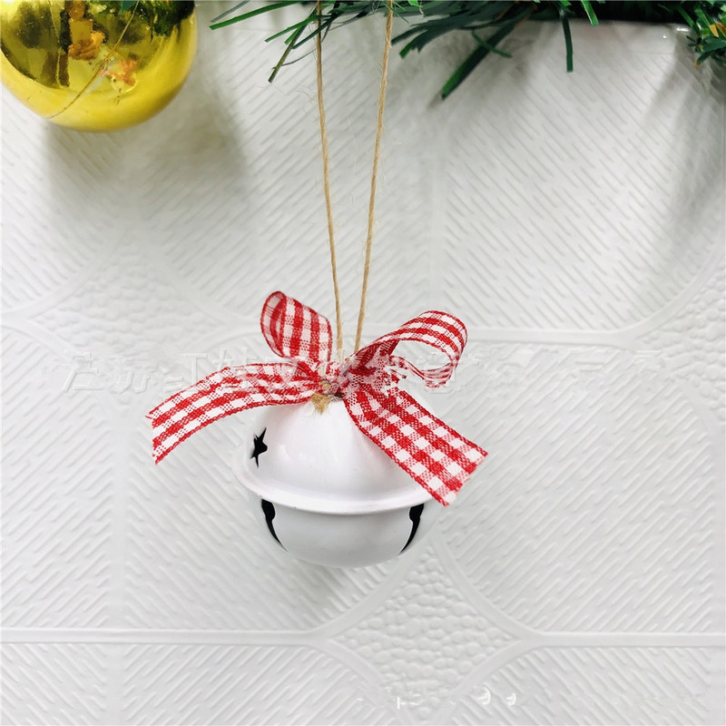 6gab Ziemassvētku metāla zvaniņš ar kaņepju virves kulonu Ziemassvētku eglītes rotājumiem. Modes aksesuāri