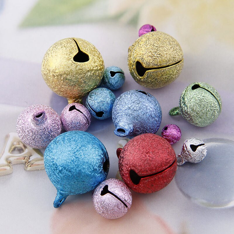 6-20 mm segavärvilised härmatisega kujundusega vaskkellad jõulukuuse kaunistamiseks meisterdamiseks käsitsi valmistatud aksessuaarid