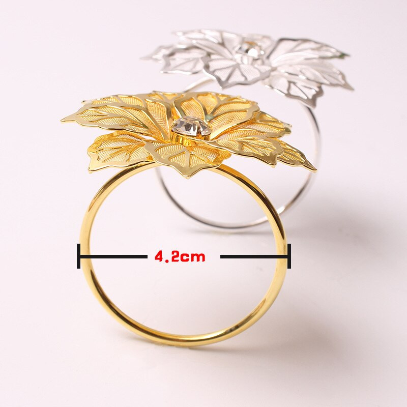 6 tk Kuldne hõbedane salvrätik Sõrmus Toolid Pandlad Pulmaürituste kaunistamine Käsitöö Rhinestone`i hoidik Käsitsi valmistatud peotarbed