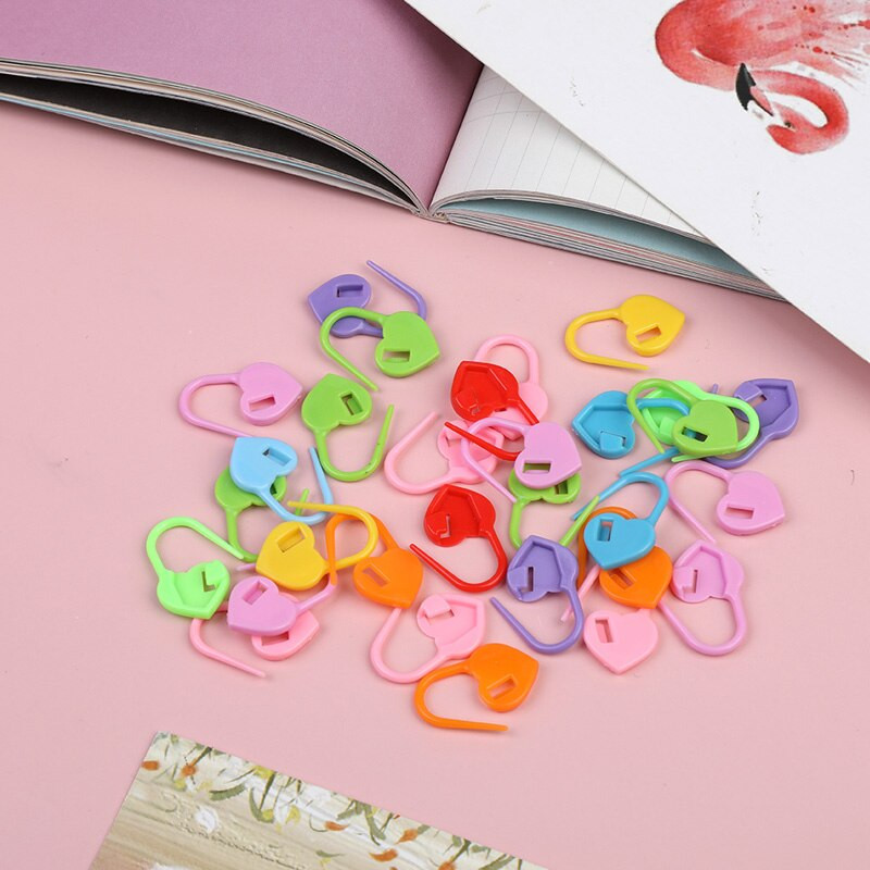 RORGETO 20 τμχ. Χαριτωμένη πλαστική ρητίνη μικτού χρώματος Μικρό κλιπ που κλειδώνει Μαρκαδόροι βελονιάς Κροσέ Μάνταλο Εργαλεία πλεξίματος Γάντζος κλιπ βελόνας