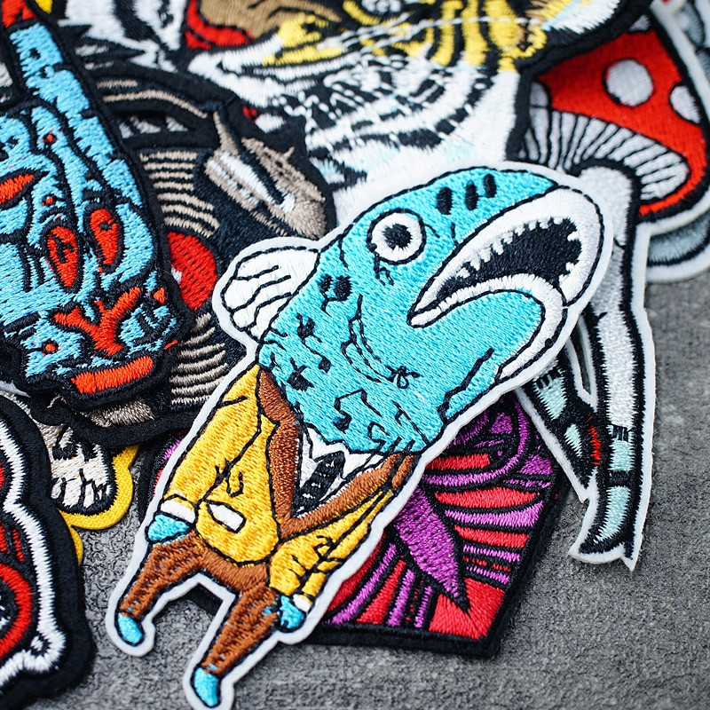 SKULL HEART EYE DIY Παιδικά μπαλώματα κέντημα για μπλουζάκι Σίδερο σε απλικέ Ρούχα Τζιν Αυτοκόλλητα Σήματα Parche ROCK MUSIC PUNK