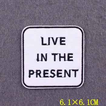 Бродирана кръпка Положителни думи Кръпки върху дрехи Направи си сам буква с желязо върху кръпка за дрехи, лозунг, значки на аксесоар за раница