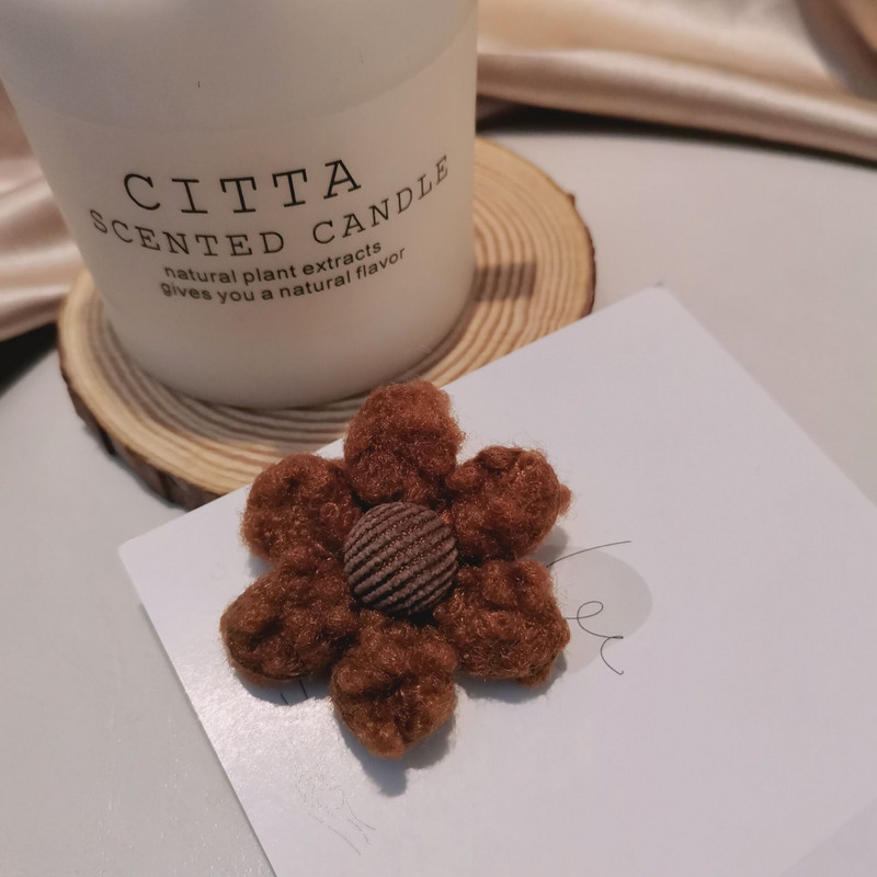 15 tk/partii 6,5 cm vildist plüüsist lilled polsterdatud aplikatsioonid isetegemise jaoks müts Riided säärised õmblustarbed peakatete kaunistusplaastrid