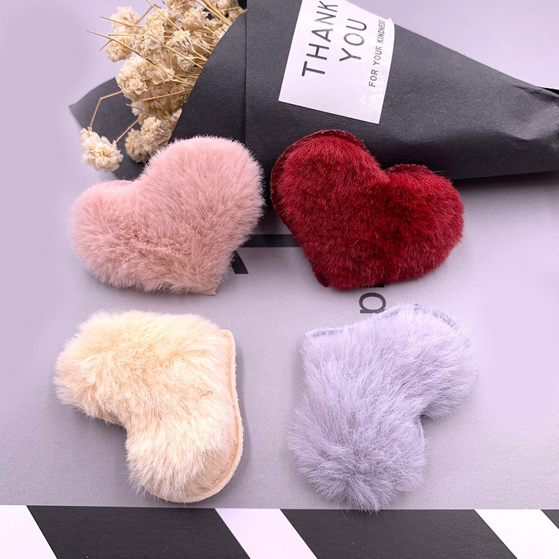 30 buc/lot 5*4 cm aplicații căptușite în formă de inimă de pluș pentru decorarea căptușelii accesorii de păr lucrate manual