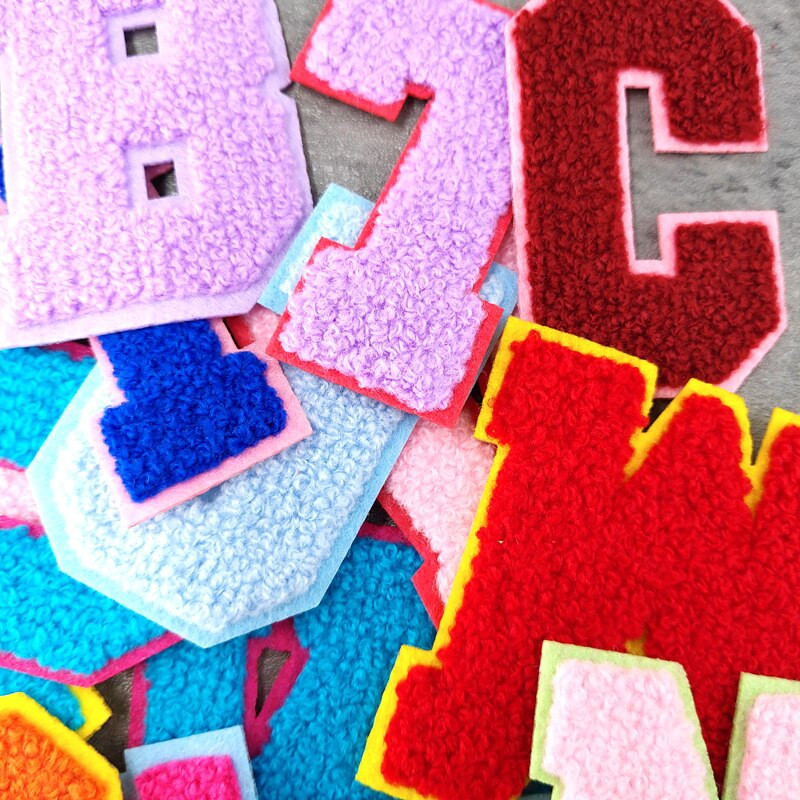 ABCDEFGHIJKLMN Patch-uri cu litere în limba engleză Pânză Reparare Decorare haine Îmbrăcăminte Cusut Decorare Aplic Insigne Culoare