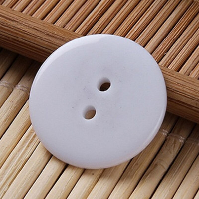 Új 9--25 mm-es két lyuk átlátszó fehér kis gombok fekete öltönypárna gomb kenyér kerek gyanta varrógombok barkácsolás Scrapbooking