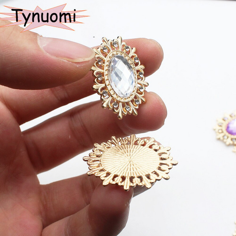 Vruća rasprodaja, 10 komada 25*28 mm modni akrilni metalni gumbi s rubom latica za zanatski pribor za šivanje DIY ručno izrađena ukrasna odjeća