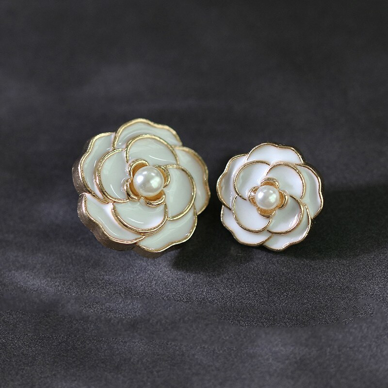 10tk Black Vintage Pearl Flower nööbid riietamiseks Kaunid naiste riided Dekoratiivsed nööbid Õmblemine Tarvikud Nööbid