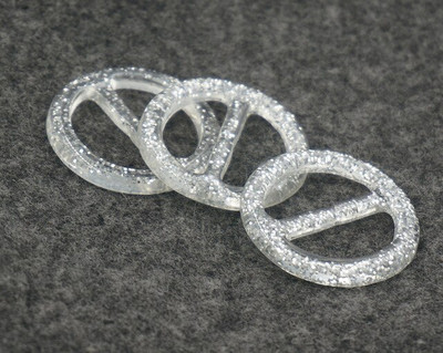 1 kom/lot Veleprodajni modni unutarnji promjer 2,4 podesivi kopčana vrpca zakopčana odjeća u kutu za odlaganje kopča za majicu s kopčom