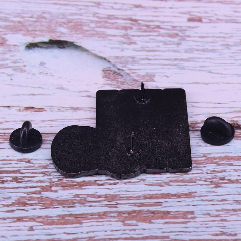 C1611 Õudusfilmi emailnõelad riiete jaoks Märgid seljakotil Reväärinõelad Kaunistus Kingitused Ehted Halloweeni aksessuaarid