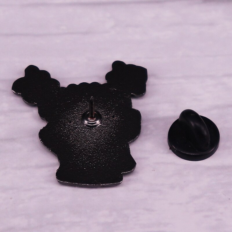 C2186 Multifilmi ehted Armsad COURAGE koerad Metallist emailnõelad ja prossid Mood rinnanõelad märk Naljakad kingitused