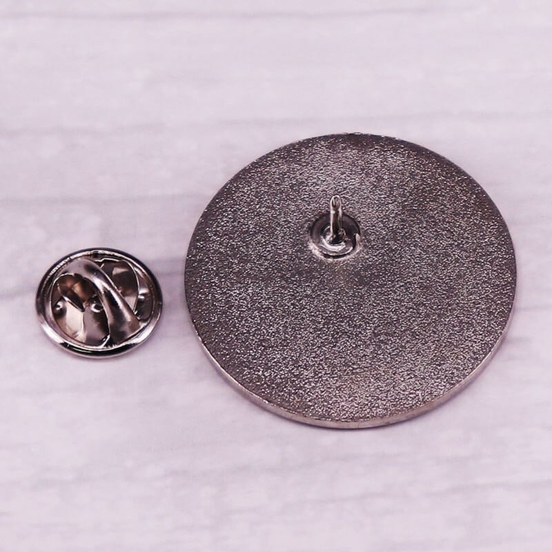 C1491 Pisica alb-negru emailat ace broșe femei bărbați rucsac genți insignă moda rever bijuterii copii prieteni ziua de naștere