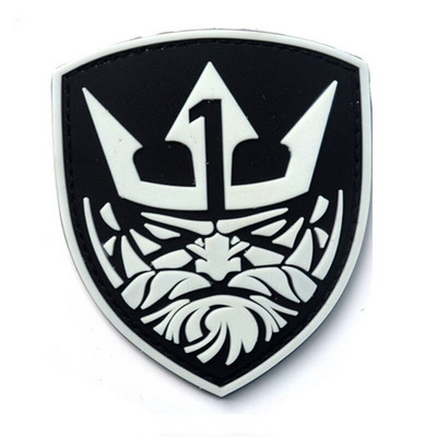 PVC Glue Drop Stampludus Costa ODA516 Punisher P40 WarHawk 1911 Vintage Firepower Patch Badge Acrilic Badges Epolet Patchs