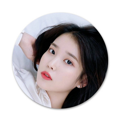 Sulli Singer Ikoonid Pins Märgi kaunistus Prossid Metallist rinnamärgid riiete jaoks Seljakoti kaunistus 58mm