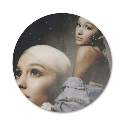 58 mm Ag Ariana Grande Cat Icons Pins Dekoracija znački Broševi Metalne značke za dekoraciju ruksaka
