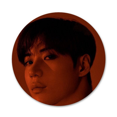 58 mm KPOP SHINee Taemin ikone igle broševi za ukrase znački metalne značke za ukrašavanje ruksaka