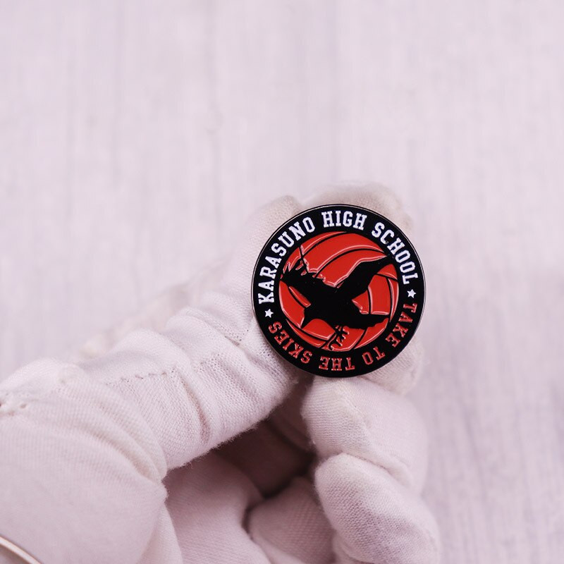 C1898 Võrkpallipoiss Reväärinõelad Märgid Anime Pin Ehted Uusaasta Kingitus Jaapani Manga Seljakott Aksessuaarid Pross