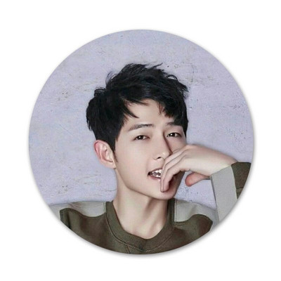 58mm laul kdrama Yoo Si Jin of the sun Ikoonid Nööpnõelad Märgi kaunistus Prossid Metallist märgid riiete jaoks Seljakoti kaunistus