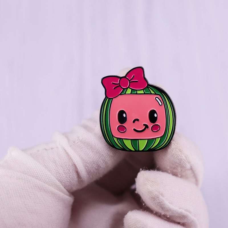 C2021 Kawaii arbūzas emalio smeigtukas mados animacinis filmukas sagė ženklelis atvartas kuprinės smeigtukai papuošalai, dovana