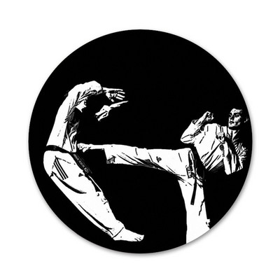 58mm milujem šport taekwondo krásne ikony špendlíky odznak dekorácia brošne kovové odznaky na oblečenie batoh dekorácia