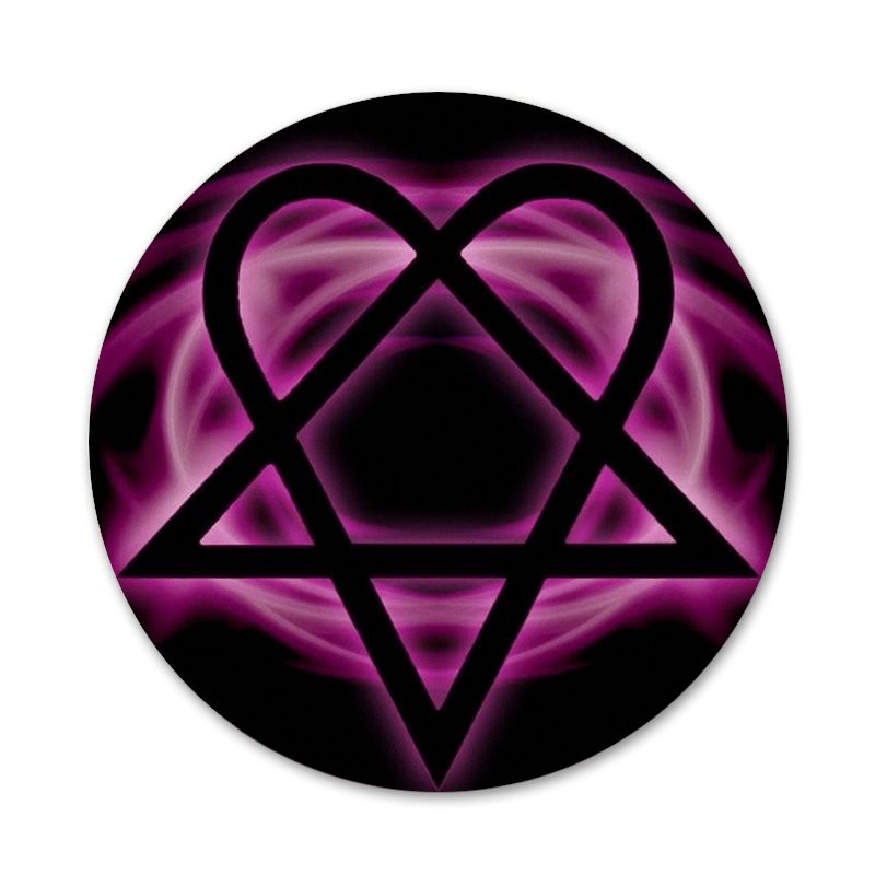 58 mm Fashion Him Heartagram logo ikoonid nööpnõelad märgi kaunistus prossid metallist märgid riiete jaoks seljakoti kaunistus