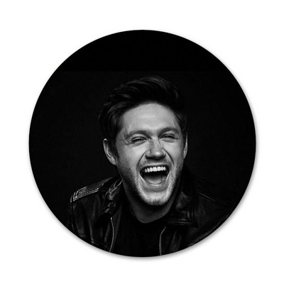 Niall Horan Piktogramos Smeigtukai Ženkliuko dekoravimas Sagės Metaliniai ženkleliai drabužiams Kuprinės puošimas