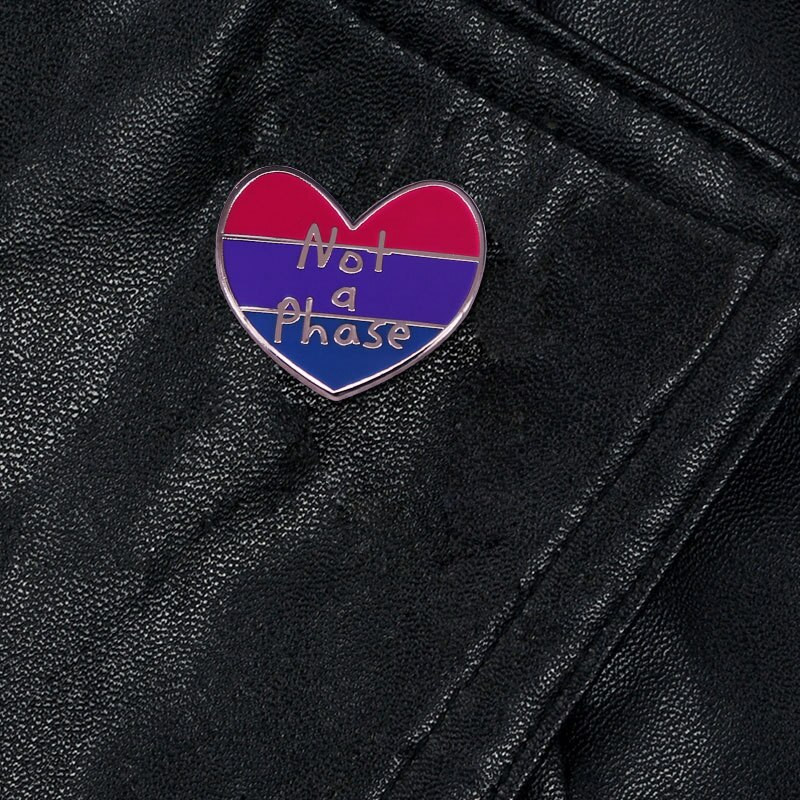 AD2085 LGBT vikerkaare armastusmärgid seljakotil Uhkusmärgid rõivaste jaoks Naljakad hinnapakkumised 