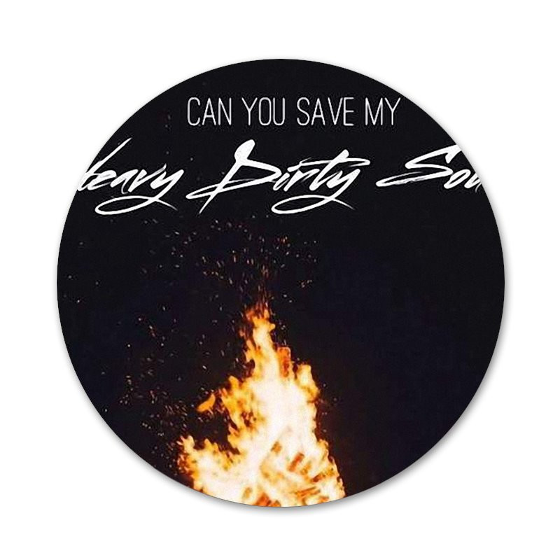 Kakskümmend üks pilooti kraavi ikoonid nööpnõelad märgi kaunistus prossid metallist märgid riiete jaoks seljakoti kaunistamine