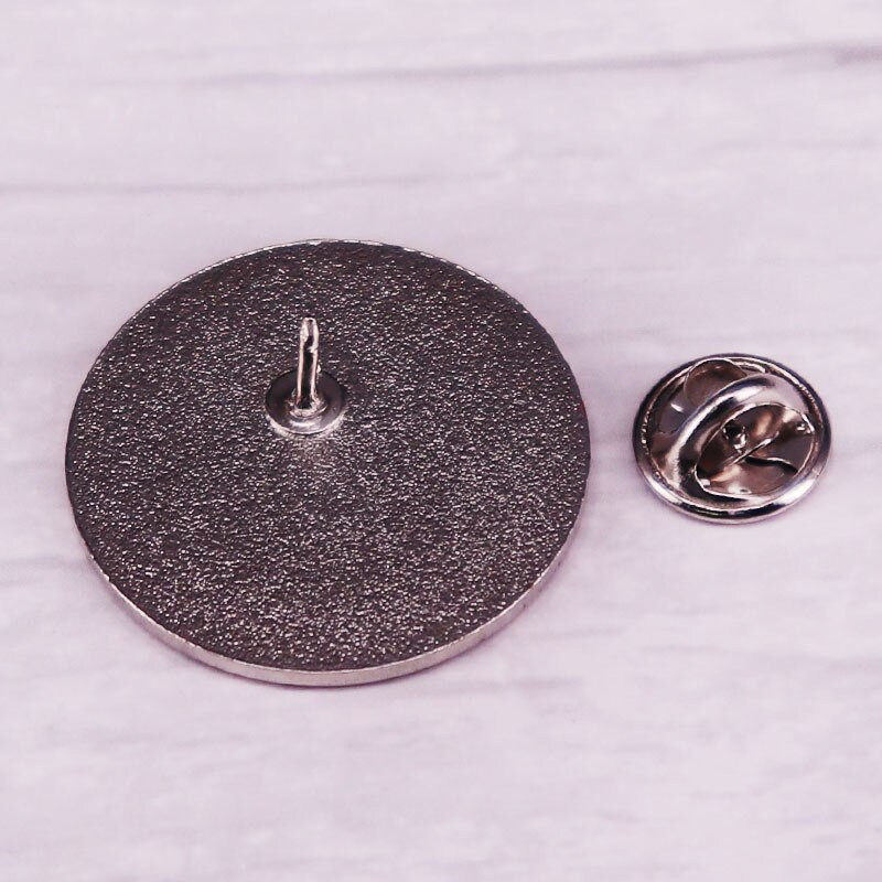 C1578 duh Emajl Pin Broševi na odjeći Anime značke Ljubitelji igara Modni nakit Dodaci Novogodišnji dar