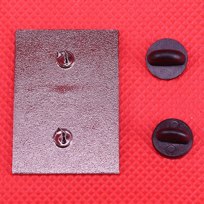 C1600 Vintage Back To The Future Ταινία Καρφίτσες με σμάλτο καρφίτσες σε ρούχα Τσάντα σήμα Ρούχα Καρφίτσες για πέτο Κοσμήματα Αξεσουάρ Δώρα