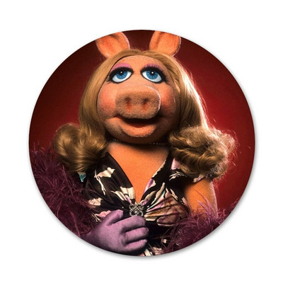 58 χιλιοστά The Muppets Miss Piggy Icons Pins Διακοσμητικό σήμα Καρφίτσες Μεταλλικές κονκάρδες για διακόσμηση σακιδίου
