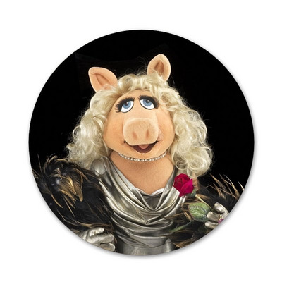 58 χιλιοστά The Muppets Miss Piggy Icons Pins Διακοσμητικό σήμα Καρφίτσες Μεταλλικές κονκάρδες για διακόσμηση σακιδίου