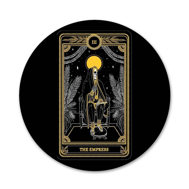 lahe kaart must Saialill Tarot Ikoonid Pins Märgi Kaunistus Prossid Metallist Märgid Seljakoti Kaunistamiseks 58mm