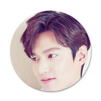 Кореец Lee Min Ho Значка Брошка Аксесоари за игли за дрехи Декорация на раница Подарък 58 мм