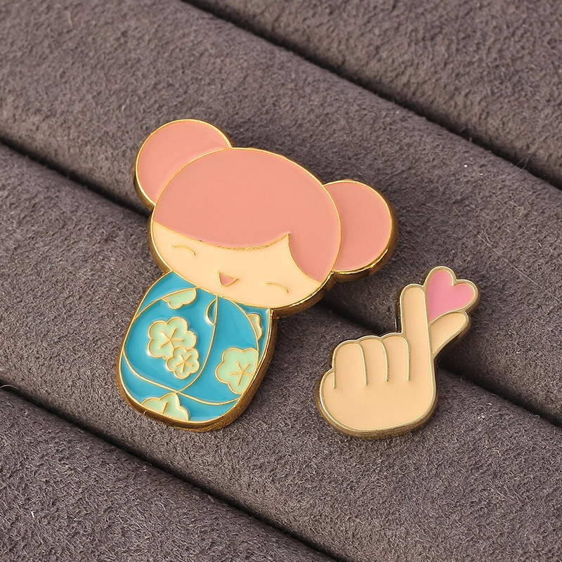 Uus tüdruku sõrm kui süda pross reväär jakk Teksasärk Meeste ja naiste rõivad Aksessuaarid Nuku pross