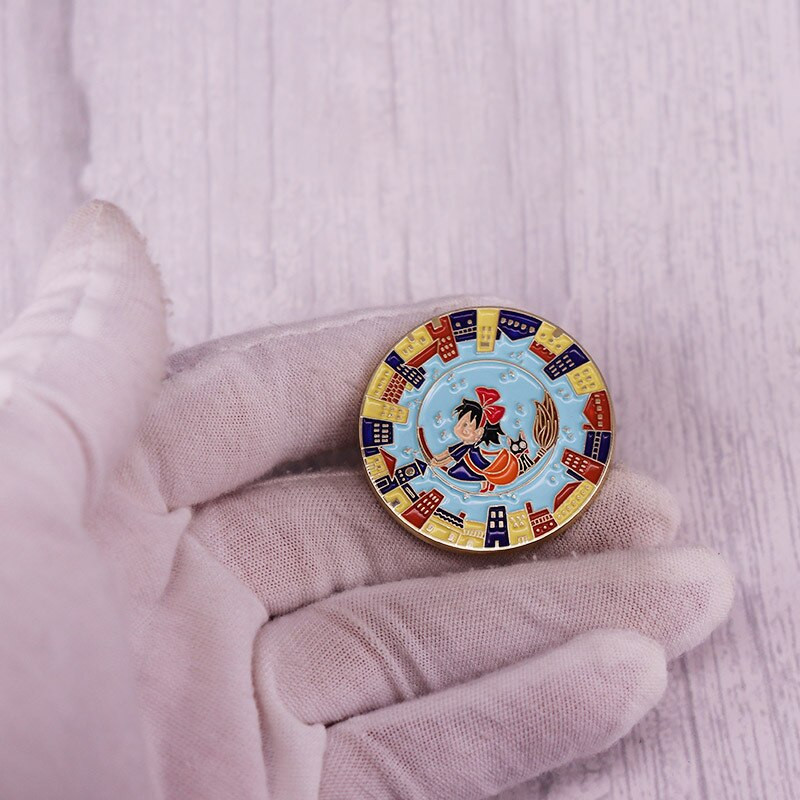 C1962 Mielas Gigi Kepėjas kietas emalio smeigtukas Animaciniai filmai Gyvūnų sagė Anime Kiki pristatymo paslaugos Kolekcionuojamas ženklelis Dovana