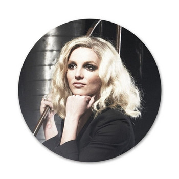 58 χιλιοστά Britney Spears Icons Pins Διακοσμητικό σήμα Καρφίτσες Μεταλλικές κονκάρδες για ρούχα Διακόσμηση σακιδίου πλάτης