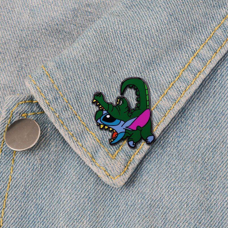 C2106 Crocodil albastru Ecusoane drăguțe pe rucsac Ace emailat Broșă pentru femei Broșe elegante pentru femei Ace de revere Bijuterii Moda