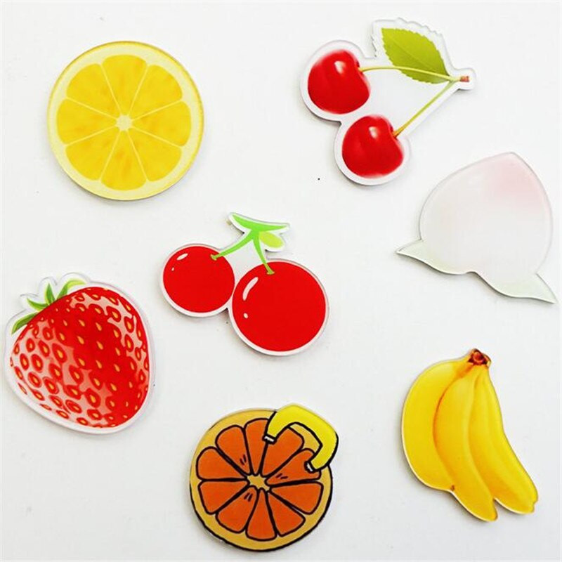 10 PC multifilmi kassi elevant maasikas pross akrüülist märgi ikoonid seljakotil nööpnõela märgi kaunistusmärgid rõivaste