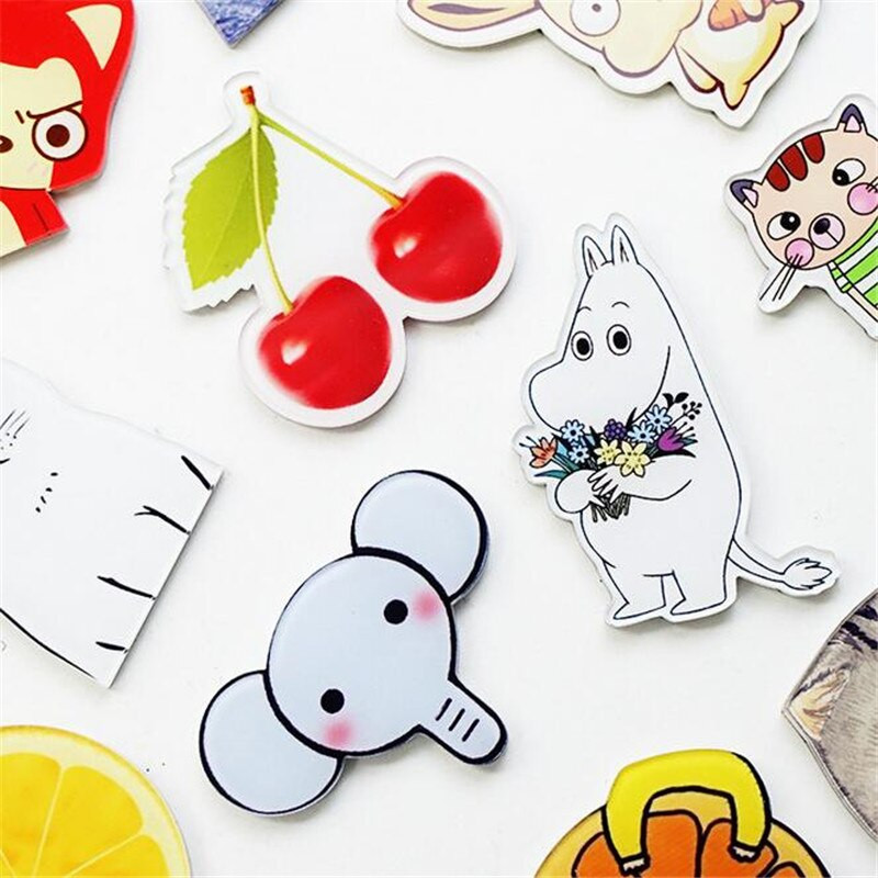 10 PC multifilmi kassi elevant maasikas pross akrüülist märgi ikoonid seljakotil nööpnõela märgi kaunistusmärgid rõivaste