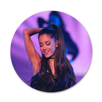 Ariana Grande POP Singer Badge Καρφίτσα Αξεσουάρ καρφίτσας για ρούχα Δώρο Δώρο Σακίδιο πλάτης