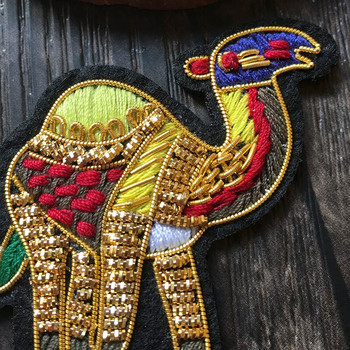 Ινδικό μεταξωτό μεταλλικό νήμα Cannetille Κέντημα χειρός Camel Patch Καρφίτσα καρφίτσα Τσάντα ρούχων Καπέλο απλικέ Αξεσουάρ ραπτικής