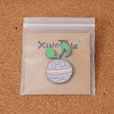 C3942 Anime emajl igle za revere za ruksake Muškarci Ženski broševi na odjeći Aktovke Značke Nakit Dodaci Poklon