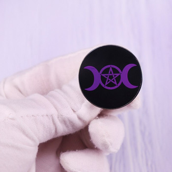 C1908 Triple Moon Goddess Wicca Witch Pentagram Magic Woman σμάλτο καρφίτσες πέτο για σακίδια Καρφίτσα για ρούχα κοσμήματα