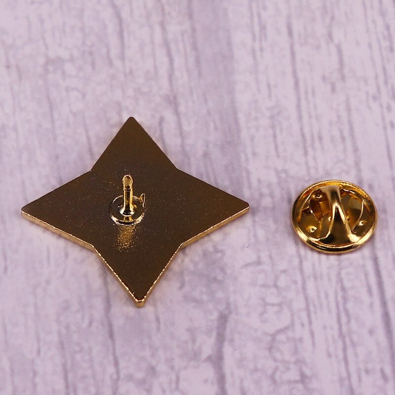 C2058 Genshin Impact Animal Armsad asjad emailnõelad Märgid seljakotil Anime pross Reväärinõelad Ehted Aksessuaarid Pühadekingitus