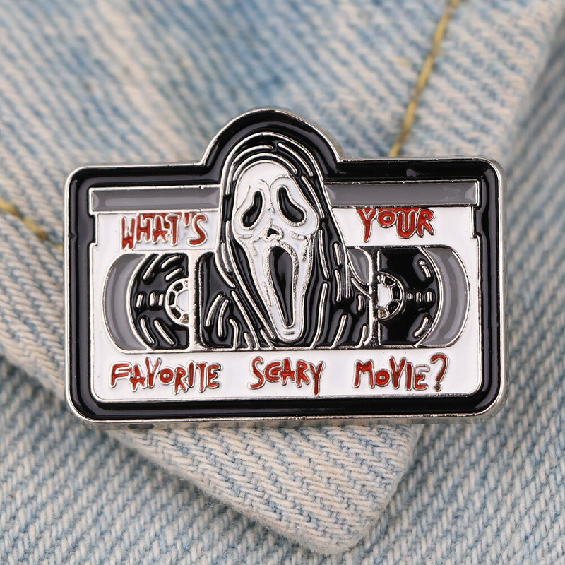 AD1271 Desen animat Halloween Insigne anime japoneze Ace emailate Brose personalizate Ace de rever pentru rucsacuri Decorare Accesorii de bijuterii